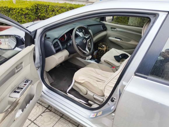 [上海·苏B] 二手本田锋范经典2008款 1.5L 自动精英版