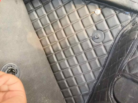 [成都·川A] 二手五菱汽车五菱宏光PLUS2019款 1.5T 手动舒适型 7座