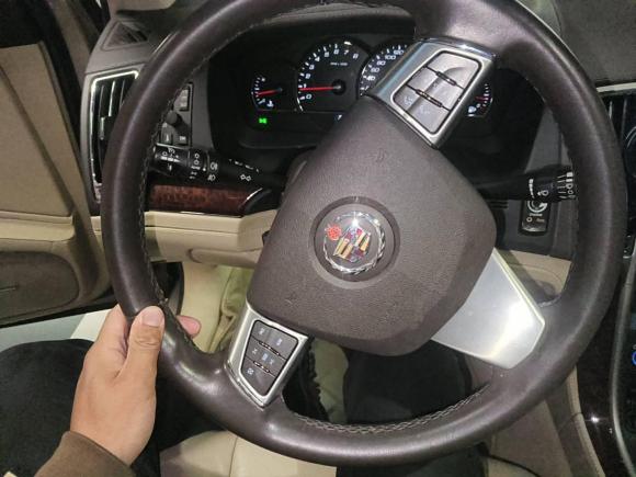 [上海·沪A] 二手凯迪拉克SLS赛威2011款 2.0T 豪华型