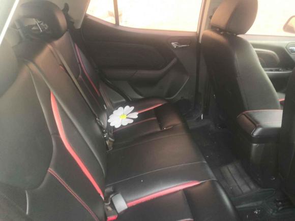 [杭州·贵A] 二手东南东南DX32016款 1.5L 手动尊贵型