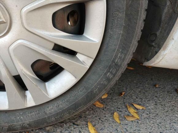 [南京·苏A] 二手别克凯越2015款 1.5L 自动经典型