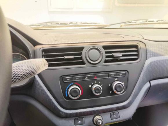 [金华·浙G] 二手成功汽车骆驼2023款 E300基本型宁德时代