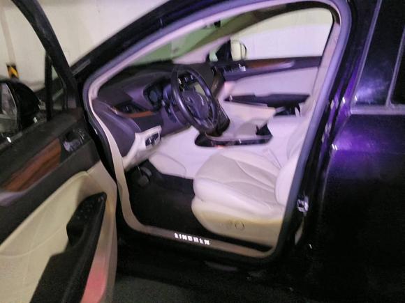 [上海·沪A] 二手林肯林肯MKC2014款 2.0T 两驱尊雅版