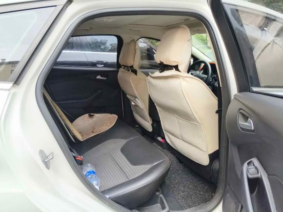 [青岛·鲁U] 二手福特福克斯2015款 两厢 EcoBoost 180 自动精英型