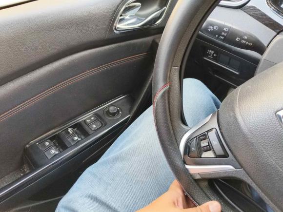 [杭州·贵J] 二手宝骏宝骏3102016款 1.2L 手动豪华型