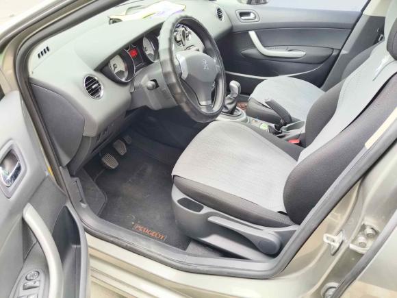 [南京·苏A] 二手标致标致4082013款 2.0L 手动舒适版