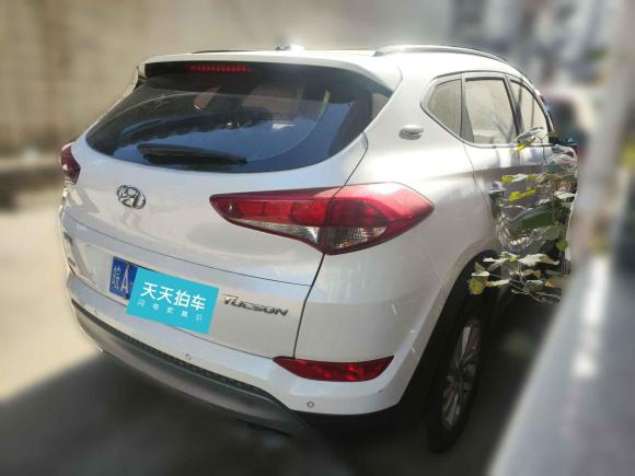 [合肥·皖A] 二手现代途胜2018款 1.6T 双离合两驱15周年特别版