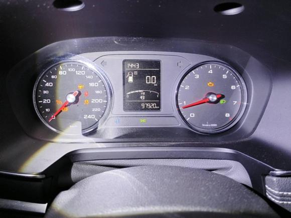 [南京·苏A] 二手荣威荣威RX52018款 20T 两驱手动旗舰版