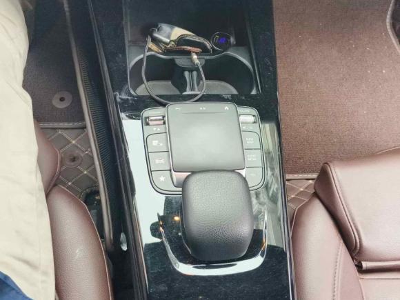 [义乌·浙G] 二手奔驰奔驰A级2020款 改款 A 200 L 运动轿车时尚型