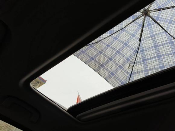 [西安·陕A] 二手名爵名爵3SW2015款 1.5L AMT精英型