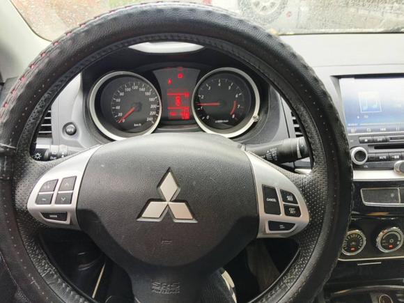 [上海·苏B] 二手三菱翼神2016款 1.8L 手动黑白复刻版