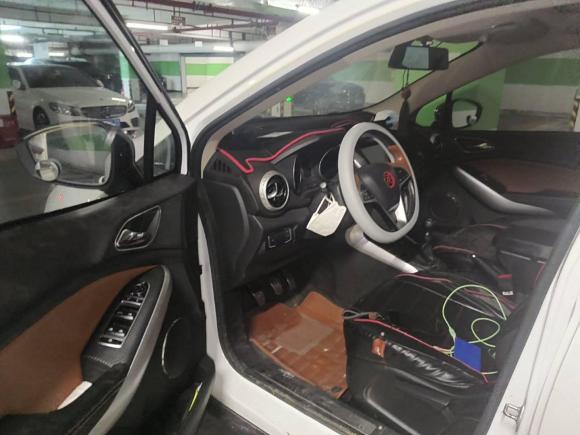 [常州·苏D] 二手比亚迪元2017款 1.5L 手动全景天窗版