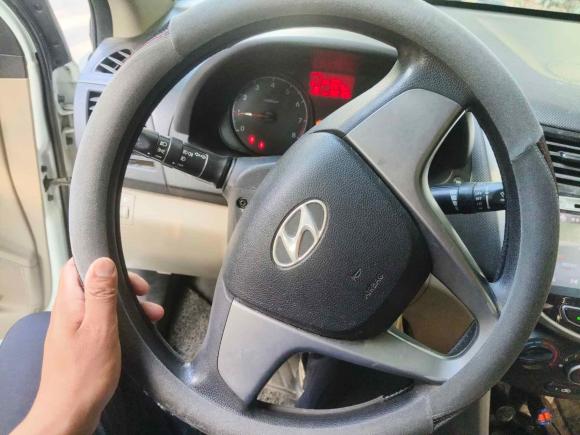 [上海·苏F] 二手现代瑞纳2014款 1.4L 自动智能型GLS