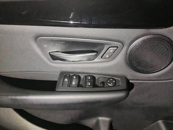 [南京·苏A] 二手宝马宝马2系旅行车2018款 218i 领先型