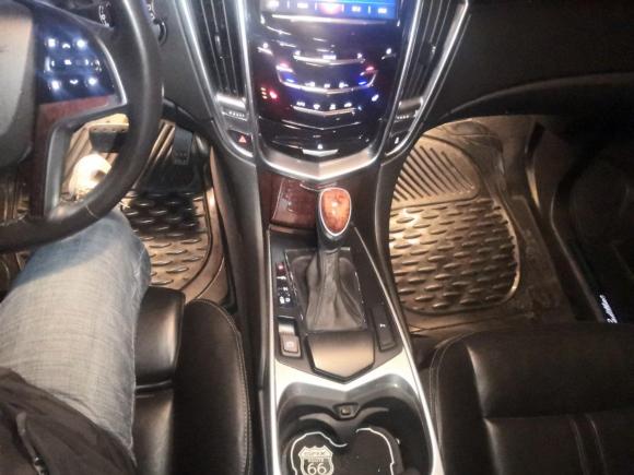 [北京·京F] 二手凯迪拉克凯迪拉克SRX2012款 3.0L 精英型