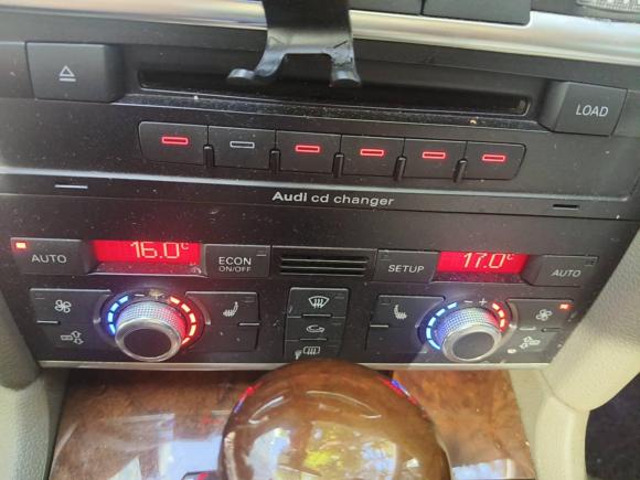 [上海·沪H] 二手奥迪奥迪Q72007款 3.6 FSI quattro 豪华型