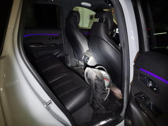 [广州·粤A] 二手蔚来蔚来ES62020款 430KM 性能版