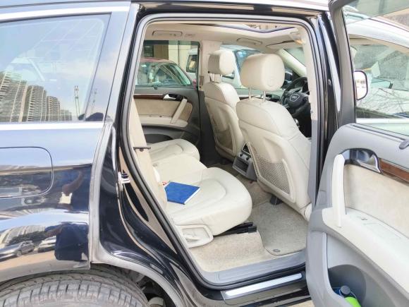 [佛山·粤R] 二手奥迪奥迪Q72012款 3.0 TFSI 进取型(200kW)