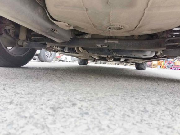 [上海·沪C] 二手雪铁龙雪铁龙C4L2015款 1.2T 手动豪华版