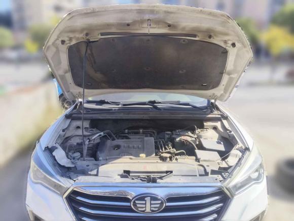 [南昌·赣A] 二手奔腾奔腾X802017款 2.0L 自动技术型