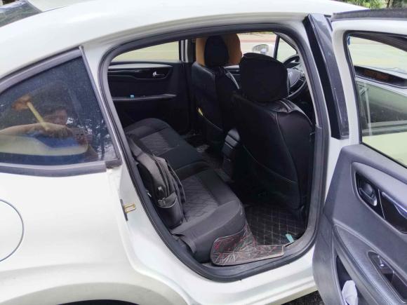 [成都·川A] 二手雪铁龙世嘉2016款 经典 三厢 1.6L 手动品尚型