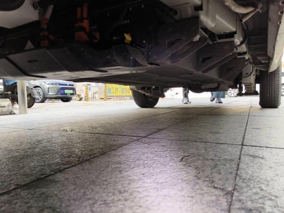 [深圳·粤B] 二手五菱汽车五菱荣光EV2020款 客车版基本型7座300KM