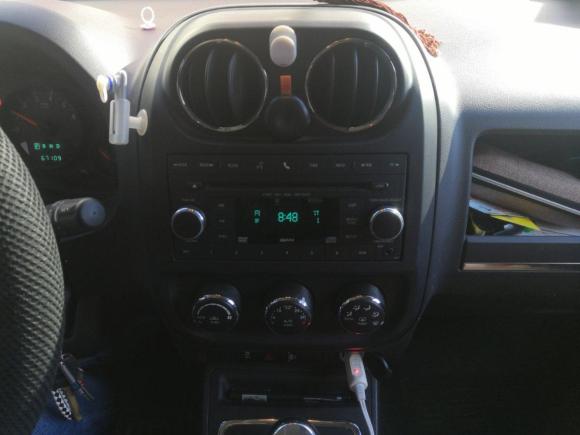 [北京·京N] 二手Jeep自由客2012款 2.4 运动版