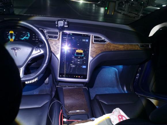 [深圳·粤B] 二手特斯拉Model X2017款 Model X 100D 长续航版