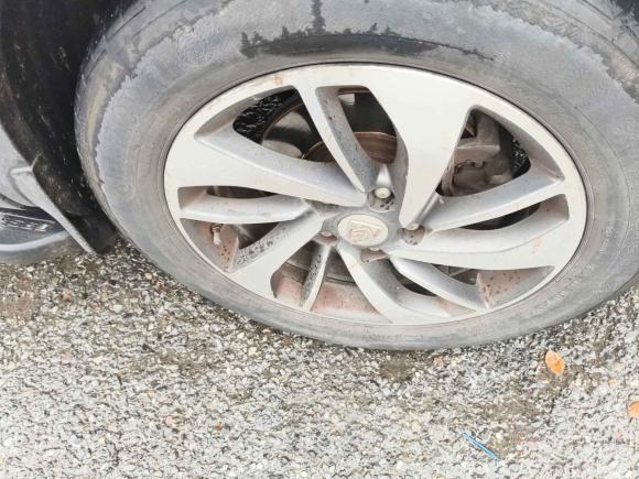 [南通·陕J] 二手宝骏宝骏5602016款 1.8L iAMT豪华型