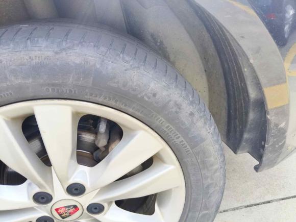 [南通·苏F] 二手荣威荣威3602015款 1.5L 自动豪华版