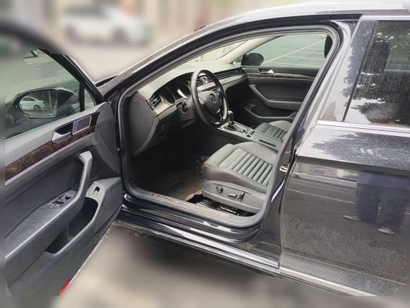 [西安·陕U] 二手大众迈腾2018款 改款 330TSI DSG 豪华型