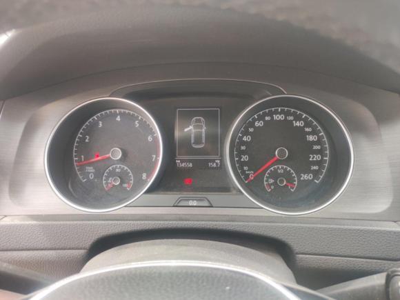 [上海·沪C] 二手大众高尔夫2015款 1.4TSI 自动豪华型