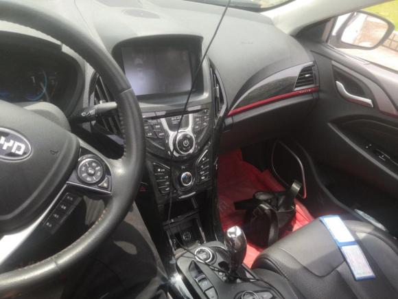 [上海·沪A] 二手比亚迪秦新能源2014款 1.5T 旗舰型