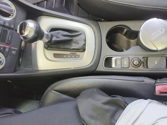 [上海·沪A] 二手奥迪奥迪Q32012款 35 TFSI quattro 舒适型