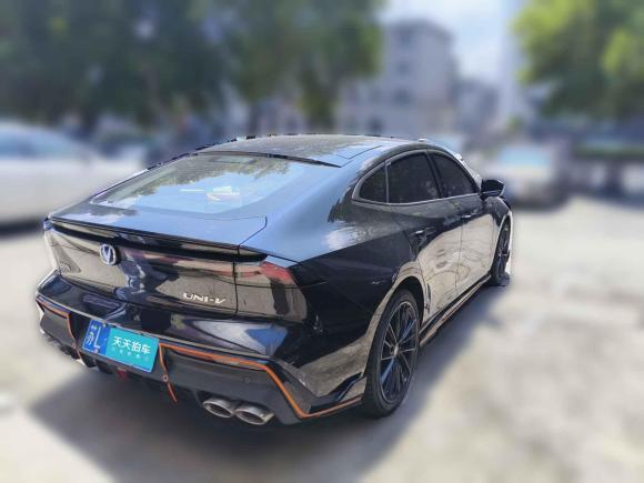 [南京·苏L] 二手长安长安UNI-V2023款 1.5T 运动版