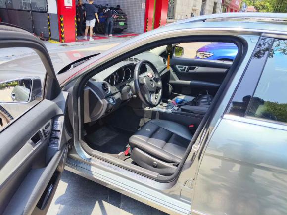 [上海·沪A] 二手奔驰奔驰C级2011款 C 200 时尚旅行版