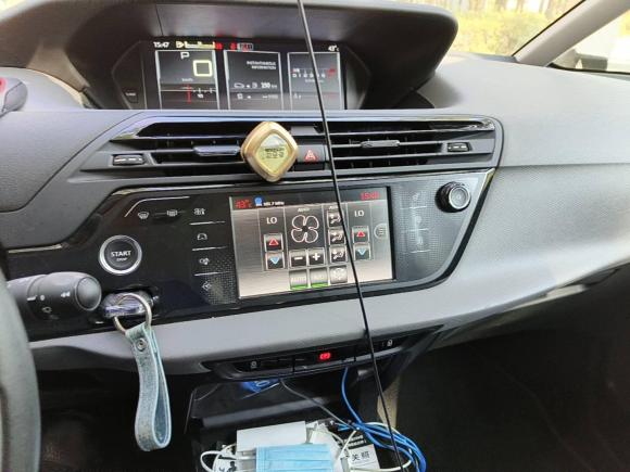 [上海·苏B] 二手雪铁龙C4 PICASSO2015款 1.6T 时尚型 5座