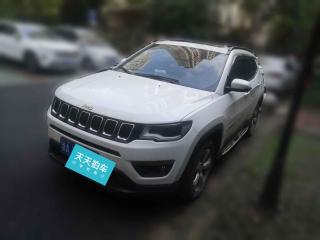 Jeep指南者2017款 200T 自动家享版