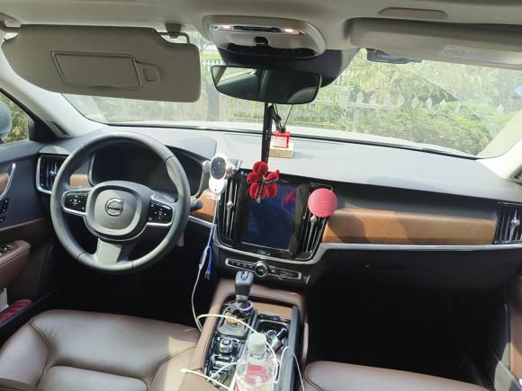 [无锡·苏B] 二手沃尔沃沃尔沃S902020款 T5 智逸豪华版