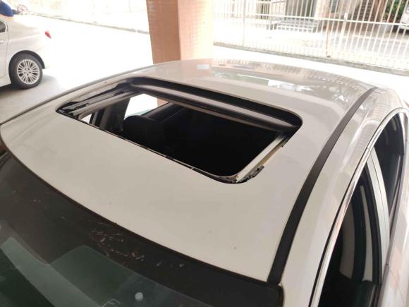 [佛山·粤X] 二手本田思域2016款 220TURBO CVT豪华版