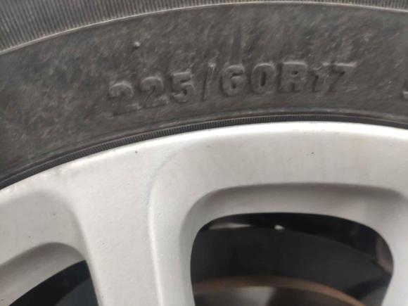 [济南·鲁A] 二手Jeep自由光2016款 2.4L 领先版