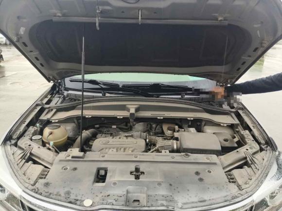 [西安·陕A] 二手中华中华V62018款 1.5T 自动尊贵型