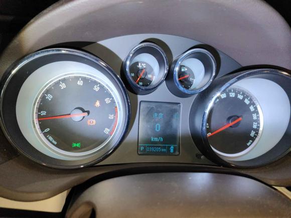 [济南·鲁A] 二手别克君威2014款 2.0L 领先时尚型