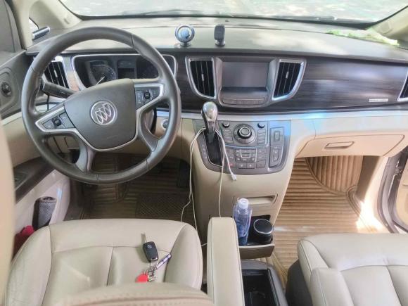 [南昌·赣M] 二手别克别克GL82013款 3.0L GT豪华商务豪雅版