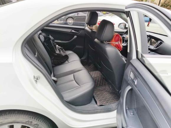 [成都·川J] 二手荣威荣威3602018款 PLUS 1.5L 自动尊享版