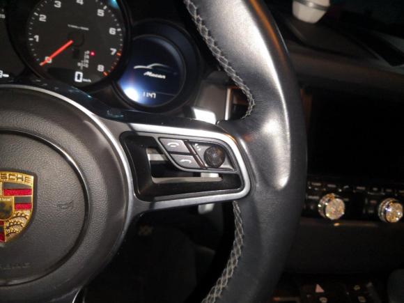 [北京·黑G] 二手保时捷Macan2014款 Macan 2.0T