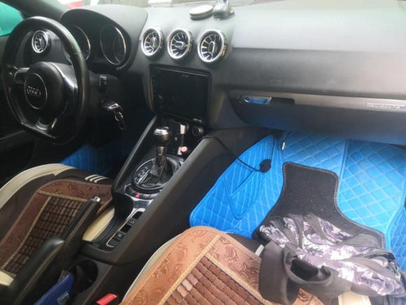 [济南·鲁A] 二手奥迪奥迪TT2011款 TT Roadster 2.0TFSI quattro