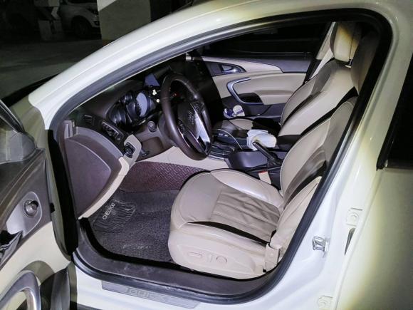 [成都·川H] 二手别克君威2012款 2.0L 豪华版