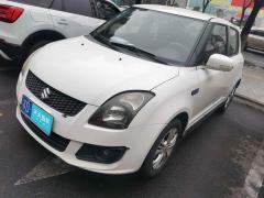 [常州·苏D] 铃木雨燕2013款 1.5L 自动标准版