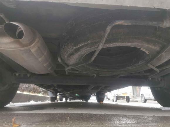 [台州·豫K] 二手上汽大通MAXUS新途V802021款 2.0T 手动经典城配王长轴中顶3座